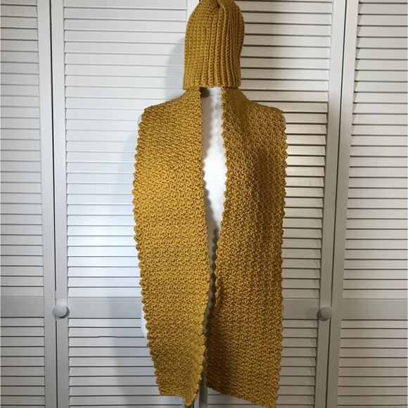 NWT Handmade Crocheted Gold Textured Beanie & Scarf 66” - Picture 1 of 4